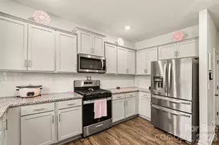 7573 Stonehouse Dr, Gastonia, NC 28056 - Photo 8