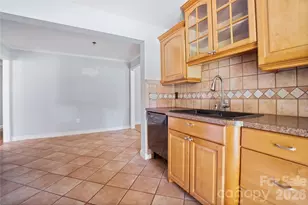 1433 Niagara Cir, Charlotte, NC 28214 - Photo 10