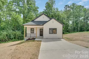 504 N Pine St, Cherryville, NC 28021 - Photo 2