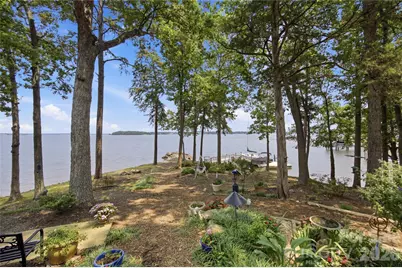 8247 Luckey Point Road, Denver, NC 28037 - Photo 8