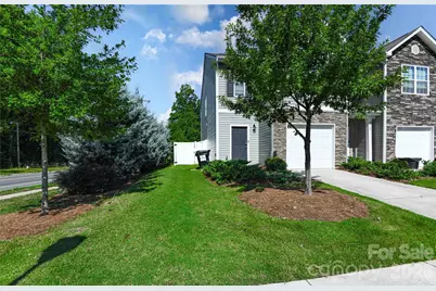 6005 Guildford Hill Lane, Charlotte, NC 28215 - Photo 2