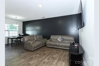 6005 Guildford Hill Lane, Charlotte, NC 28215 - Photo 6
