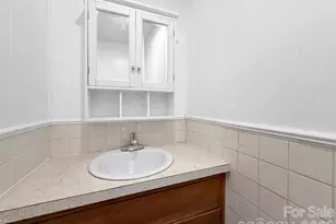 70 Iris Ln, Canton, NC 28716 - Photo 20