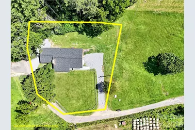 70 Iris Lane, Canton, NC 28716 - Photo 36