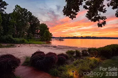 139 Hollen Lane, Mooresville, NC 28117 - Photo 10