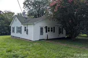 661 Central St, Hudson, NC 28638 - Photo 1