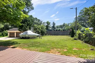 7030 Delta Lake Dr, Charlotte, NC 28215 - Photo 40