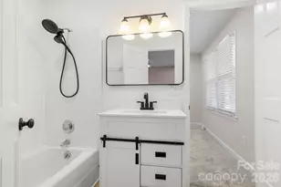 7030 Delta Lake Dr, Charlotte, NC 28215 - Photo 26