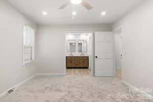 7030 Delta Lake Dr, Charlotte, NC 28215 - Photo 28