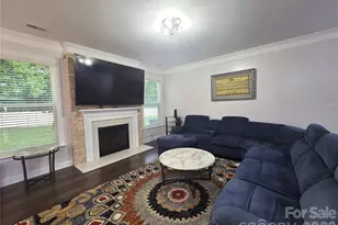 8207 Shady Pond Dr, Charlotte, NC 28227 - Photo 14
