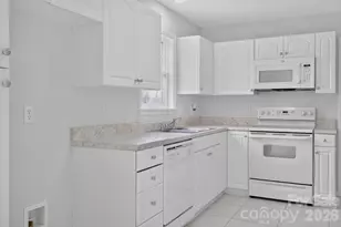 373 Sailway Rd, Winston Salem, NC 27127 - Photo 4