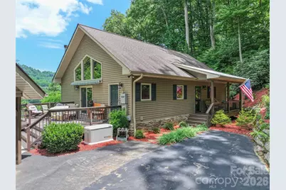 39 Maplewood Drive, Maggie Valley, NC 28751 - Photo 2