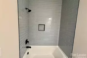 521 N Linwood Ave, Charlotte, NC 28216 - Photo 26