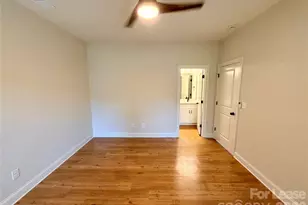521 N Linwood Ave, Charlotte, NC 28216 - Photo 14