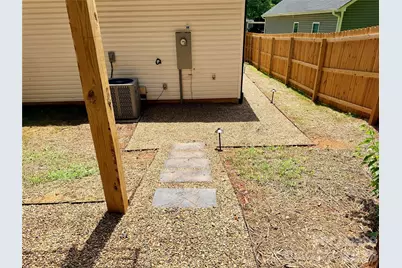 521 N Linwood Avenue, Charlotte, NC 28216 - Photo 34