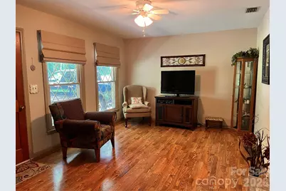 410 Thompson Street S, Stanley, NC 28164 - Photo 4