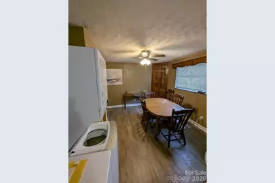 4835 Salisbury Street, Hickory, NC 28601 - Photo 10
