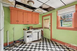 509 W 1st St, Winston Salem, NC 27101 - Photo 14