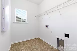 9631 Daufuskie Dr, Charlotte, NC 28278 - Photo 22