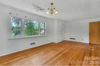 720 Mergans Lane, Hendersonville, NC 28791 - Photo 10