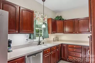 3311 Sandy Dr, Hendersonville, NC 28792 - Photo 10