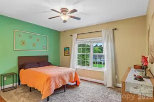 3311 Sandy Dr, Hendersonville, NC 28792 - Photo 20