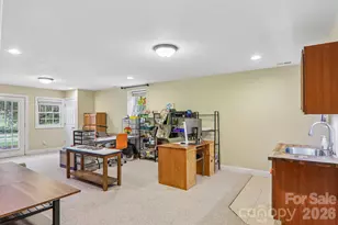 3311 Sandy Dr, Hendersonville, NC 28792 - Photo 14
