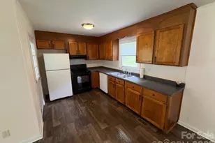 5406 Canterbury Rd, Patterson Springs, NC 28152 - Photo 10