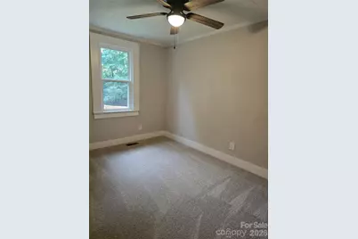 1729 Lakeview Drive, Statesville, NC 28677 - Photo 14
