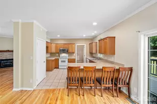 1470 Bear Creek Rd, Bakersville, NC 28705 - Photo 6