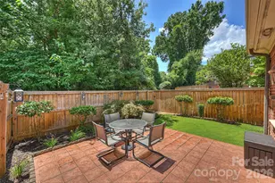 1144 Hampton Gardens Ln, Charlotte, NC 28209 - Photo 42
