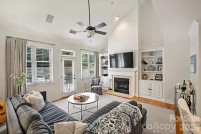 1144 Hampton Gardens Lane, Charlotte, NC 28209 - Photo 14
