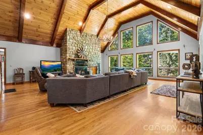 126 Rock Ledge Lane, Sugar Mountain, NC 28604 - Photo 8