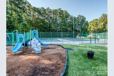 7024 Passeres Court, Charlotte, NC 28215 - Photo 28