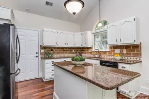 7024 Passeres Ct, Charlotte, NC 28215 - Photo 12