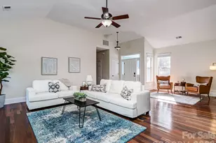 7024 Passeres Ct, Charlotte, NC 28215 - Photo 2