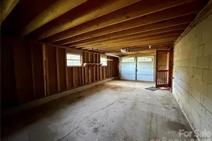 103 Farm Ln, Columbus, NC 28722 - Photo 42