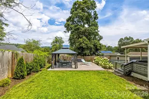 10 Springdale Rd, Asheville, NC 28805 - Photo 12