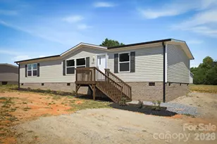 1894 Mesa Dr, Vale, NC 28168 - Photo 2