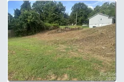 911 N Chester Street, Gastonia, NC 28052 - Photo 4