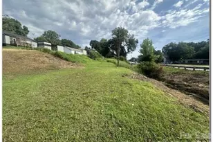 911 N Chester St, Gastonia, NC 28052 - Photo 1