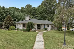 851 Sand Hill Rd, Asheville, NC 28806 - Photo 2