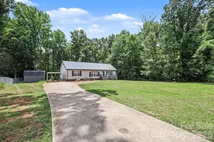 1756 Martin Rd, Kings Mountain, NC 28086 - Photo 2