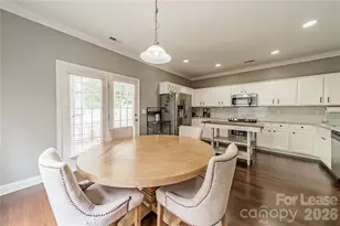 419 Hurston Circle, Charlotte, NC 28208 - Photo 18