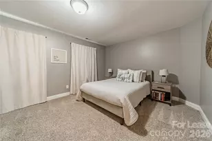 419 Hurston Circle, Charlotte, NC 28208 - Photo 8