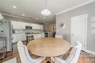 419 Hurston Circle, Charlotte, NC 28208 - Photo 6