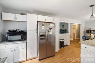 525 Kelly Ave, Mooresville, NC 28115 - Photo 6