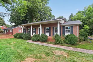 3234 Gardner Park Dr, Gastonia, NC 28054 - Photo 6