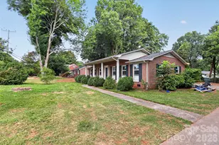 3234 Gardner Park Dr, Gastonia, NC 28054 - Photo 8