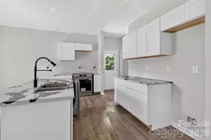 615 Smith St, Shelby, NC 28150 - Photo 8